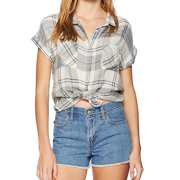 SILVER JEANS CO Shiloh Rolled Up Plaid Shirt - Picture 1 of 3
